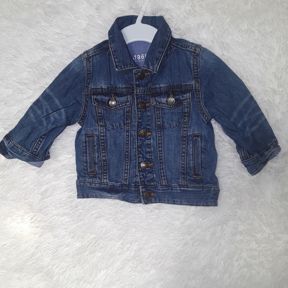 Baby Gap boy/girl denim jean jacket 12-18 Months